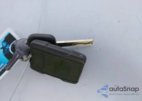 2015 Chevrolet Silverado 1500 1Lt from USA, damaged, VIN 3GCUKREC6FG481461